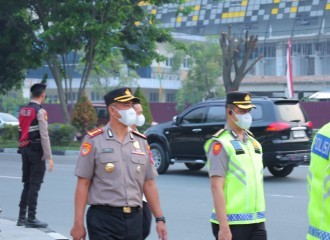 KAPOLRESTA PEKANBARU CEK STRONG POINT, PASTIKAN KESIAPSIAGAAN PERSONEL DI LAPANGAN