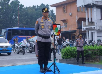 Polresta Pekanbaru Gelar Apel Siaga, Pastikan Kesiapan Personel Dan Sarpras Pengamanan Aksi Unjuk Rasa