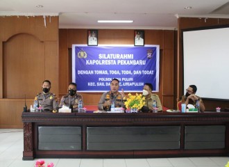 Kapolresta Pekanbaru Jalin Silaturahmi Bersama Para Tokoh Di Kec. Sail Dan Kec. Lima Puluh Kota Pekanbaru
