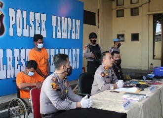 Tim Unit Reskrim Polsek Tampan Berhasil Amankan Dua Tersangka Tindak Pidana Pencurian Dengan Kekerasan (Curas)