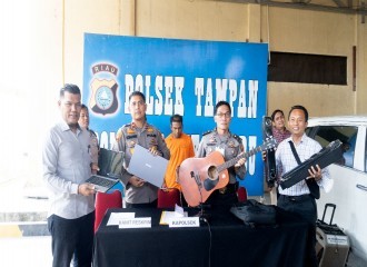 Polsek Tampan Tangkap Dua Orang Pelaku Spesialis Pencurian Bongkar Rumah Dengan Posting Hasil Curian Di PJBO
