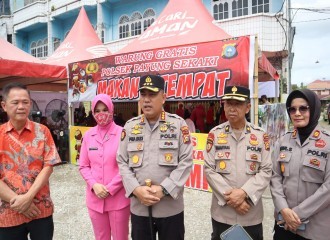 Polsek Payung Sekaki Dirikan Warung Makan Gratis, Langsung Diserbu Ojol Hingga  Anak Sekolah 