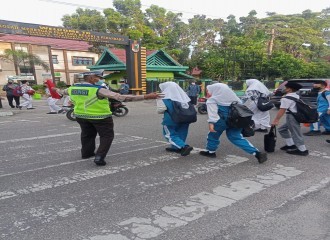 Unit Lantas Polsek Limapuluh Polresta Pekanbaru Tiap Pagi Laksanakan Strong Point.