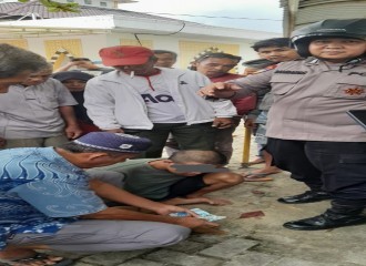 Terekam CCTV Sedang Mencuri Uang Kotak Infak, Seorang Pemuda Digiring Ke Polsek Bukit Raya. 