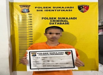 Tertidur Pulas HP Melayang Di Curi Maling.