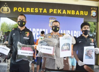SAT RESKRIM POLRESTA PEKANBARU BERHASIL UNGKAP ENAM TERSANGKA PENYIRAMAN AIR KERAS