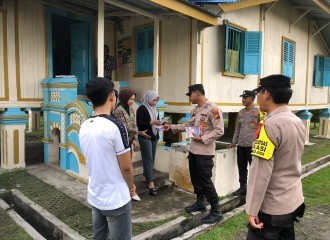 Satgas Preemtif Subsatgas Binmas Polresta Pekanbaru Sambangi Warga Sebagai Langkah Cooling System Menuju Pemilu Aman Dan Damai