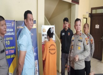 Tipu Pedagang Emas Rp3,7 Miliar, Seorang Wanita Cantik Diamankan Polsek Sukajadi