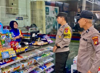 Polsek Limapuluh Gelar KRYD Malam Hari, Antisipasi C3 Dan Gangguan Kamtibmas