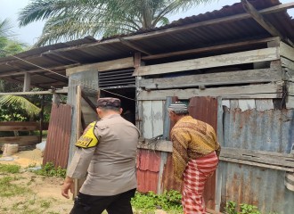 Polsek Payung Sekaki Aktif Sambangi Warga, Serap Aspirasi Dan Sosialisasikan Layanan 110